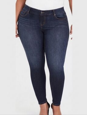 Torrid Bombshell Skinny Jeans 18S Premium Stretch Dark Wash High Rise Plus Size
